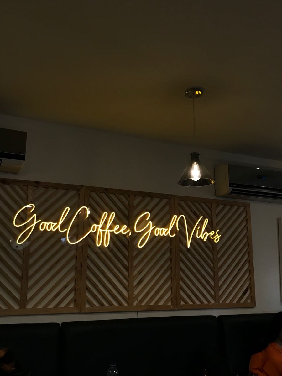 Dessert Bar Glow neon sign