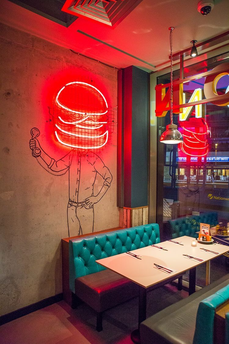 Restaurants neon sign install 177