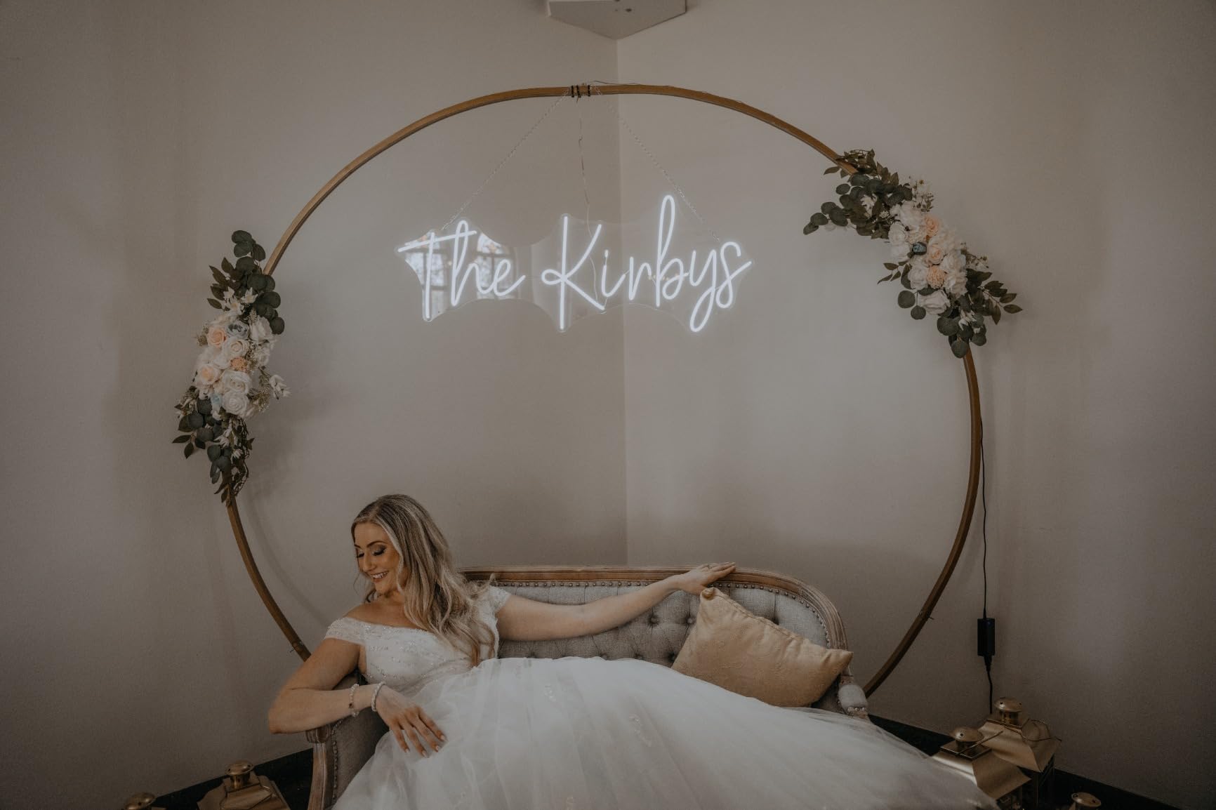 Wedding neon sign install 4