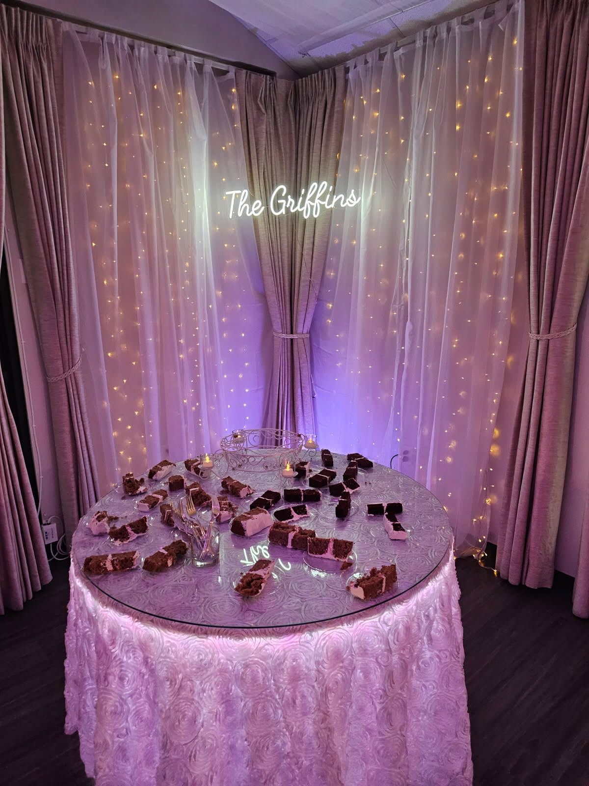 Wedding neon sign install 35